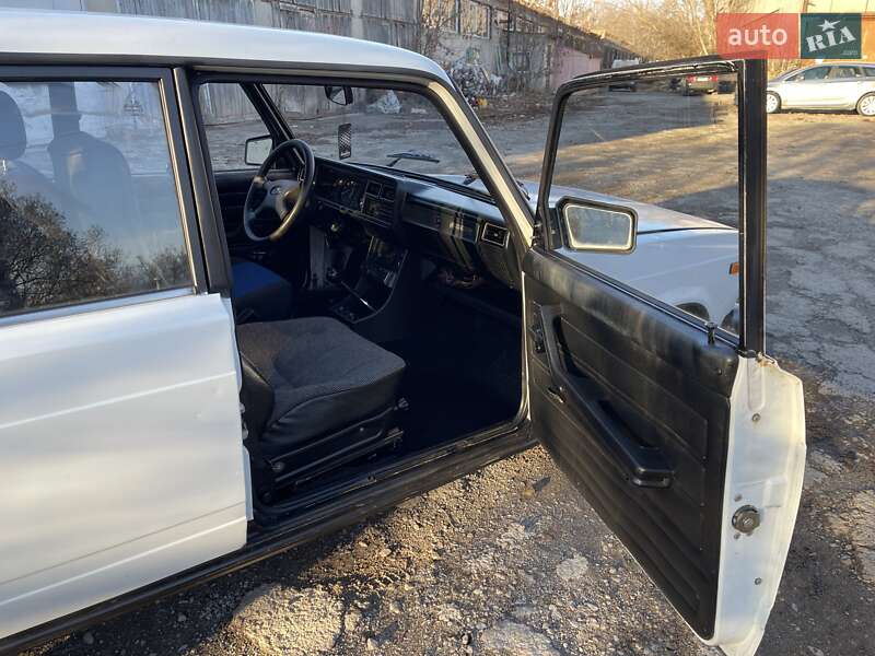 Универсал ВАЗ / Lada 2104 2002 в Тернополе фото 15 Универсал ВАЗ / Lada 2104 2002 в Тернополе