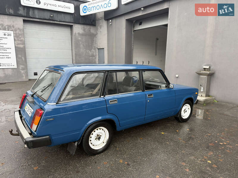 ВАЗ / Lada 2104 2001