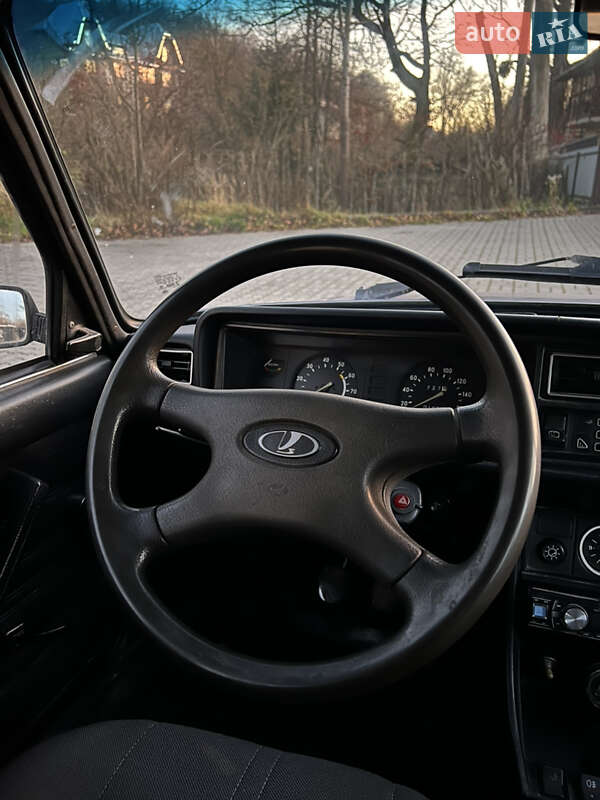 Универсал ВАЗ / Lada 2104 2004 в Моршине