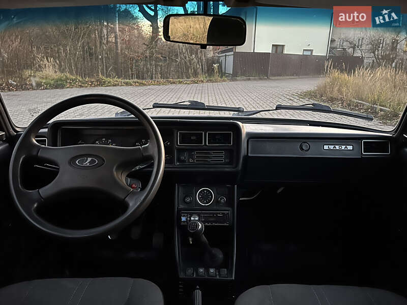 Универсал ВАЗ / Lada 2104 2004 в Моршине