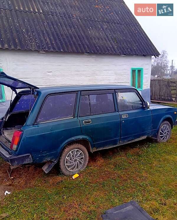 Универсал ВАЗ / Lada 2104 2000 в Емильчине фото 4 Универсал ВАЗ / Lada 2104 2000 в Емильчине