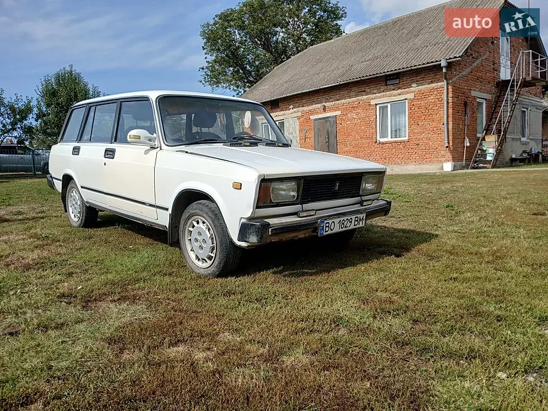 ВАЗ / Lada 2104 1990