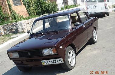 Седан ВАЗ / Lada 2105 1999 в Бердичеве