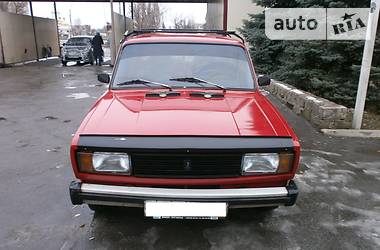 Седан ВАЗ / Lada 2105 1984 в Луганске