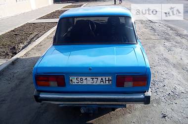 Седан ВАЗ / Lada 2105 1986 в Тараще