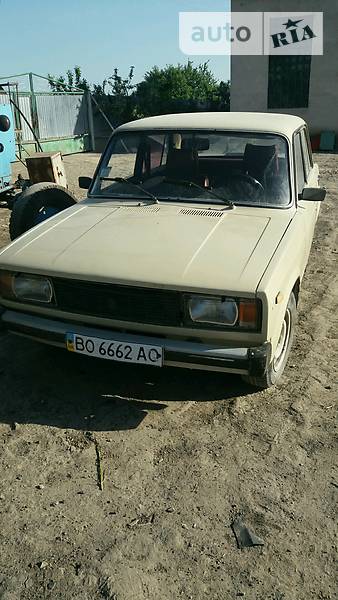 Седан ВАЗ / Lada 2105 1984 в Чорткові