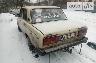 Седан ВАЗ / Lada 2105 1988 в Кропивницком