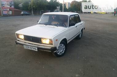 Седан ВАЗ / Lada 2105 1993 в Черкасах