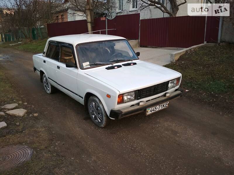 Седан ВАЗ / Lada 2105 1986 в Вінниці фото 9 Седан ВАЗ / Lada 2105 1986 в Вінниці