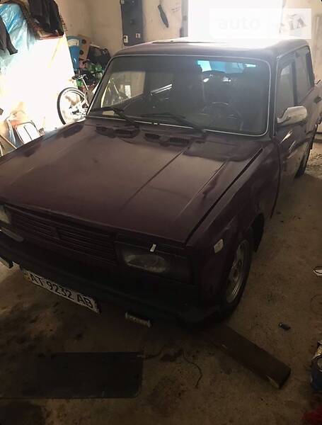 Седан ВАЗ / Lada 2105 1981 в Калуші