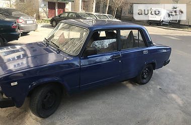 Седан ВАЗ / Lada 2105 1988 в Житомире