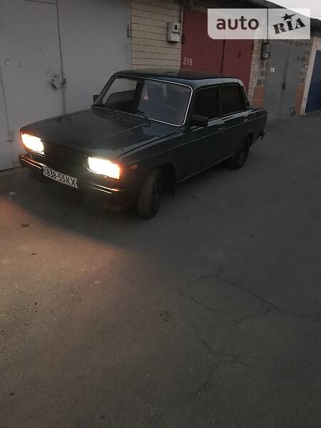 Седан ВАЗ / Lada 2105 1998 в Киеве фото Седан ВАЗ / Lada 2105 1998 в Киеве