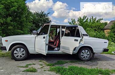 Седан ВАЗ / Lada 2105 1992 в Шепетовке