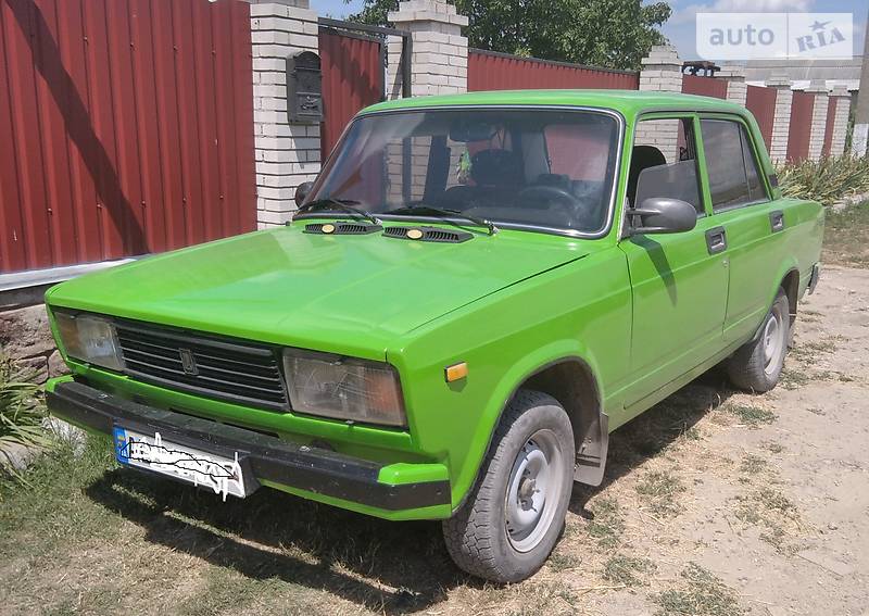 Седан ВАЗ / Lada 2105 1982 в Крыжополе