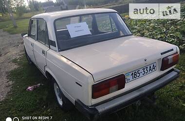 Седан ВАЗ / Lada 2105 1989 в Магдалинівці
