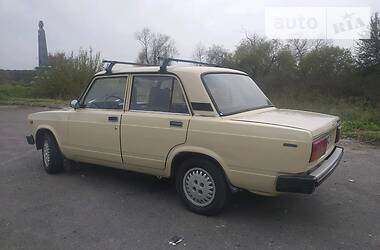 Седан ВАЗ / Lada 2105 1987 в Сокале