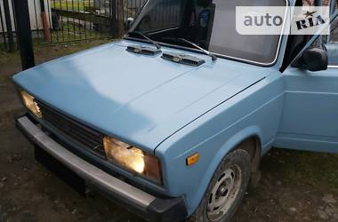 Седан ВАЗ / Lada 2105 1990 в Львові