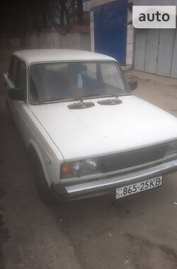 Седан ВАЗ / Lada 2105 1981 в Киеве