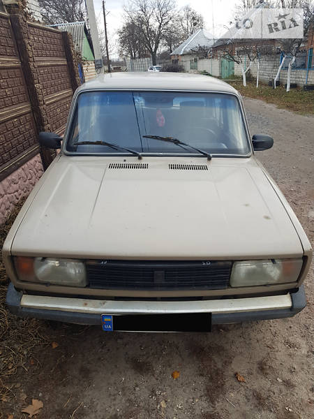 Седан ВАЗ / Lada 2105 1984 в Харькове