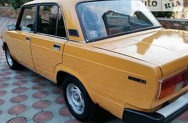 Седан ВАЗ 2105 1982 в 