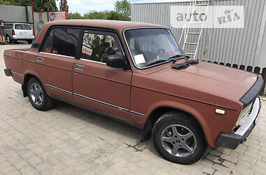 Седан ВАЗ / Lada 2105 2000 в Кельменцах