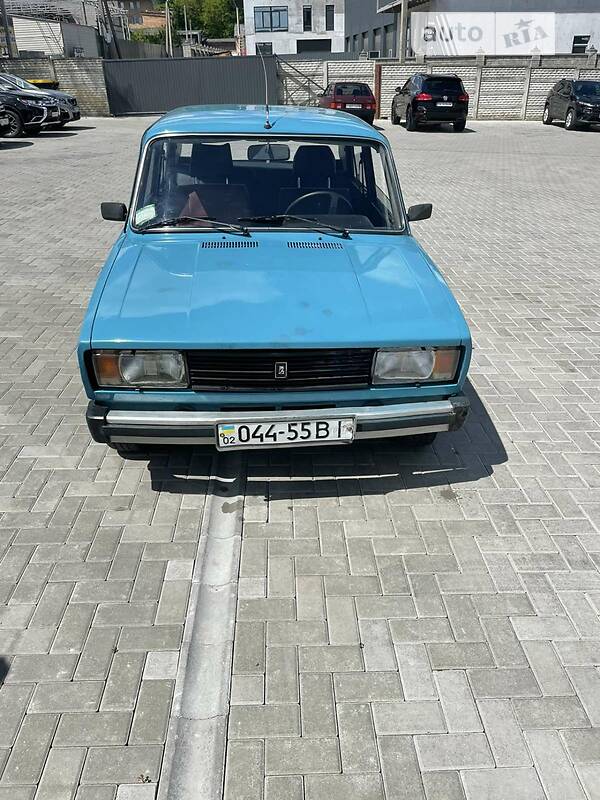 Седан ВАЗ / Lada 2105 1989 в Ровно