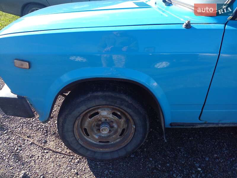 Седан ВАЗ / Lada 2105 1983 в Бережанах