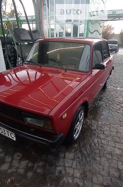 Седан ВАЗ / Lada 2105 1992 в Золочеве