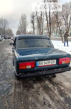 Седан ВАЗ / Lada 2105 1995 в Хмельницькому