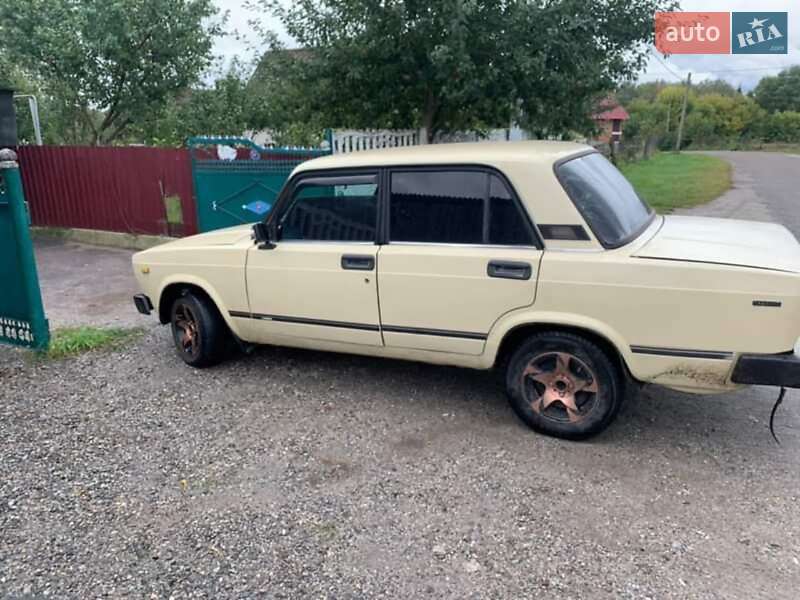 ВАЗ / Lada 2105 1990