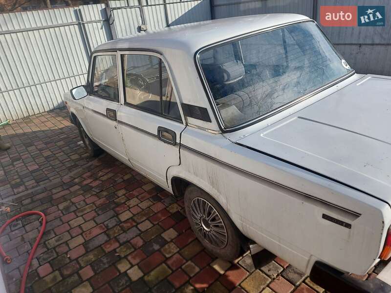 Седан ВАЗ / Lada 2105 1981 в Черкассах