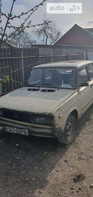 Седан ВАЗ / Lada 2105 1991 в Вараші