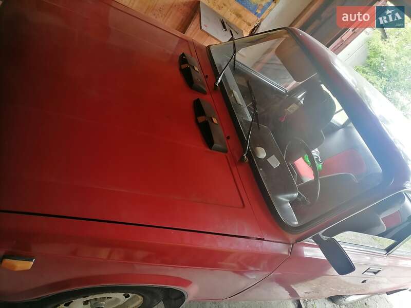 Седан ВАЗ / Lada 2105 1989 в Белой Церкви фото 16 Седан ВАЗ / Lada 2105 1989 в Белой Церкви