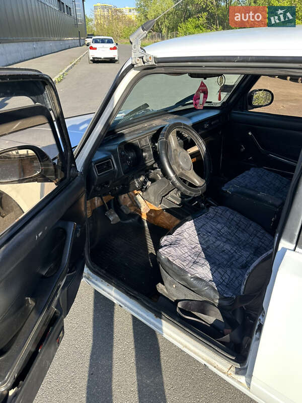 Седан ВАЗ / Lada 2105 1991 в Києві