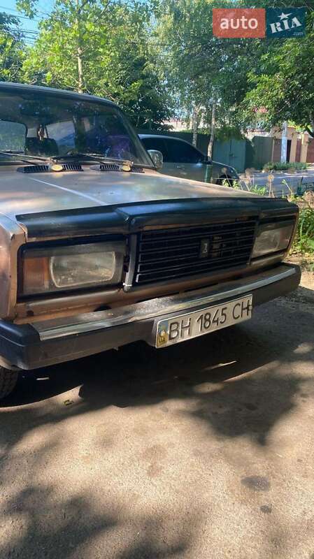 Седан ВАЗ / Lada 2105 1983 в Одесі