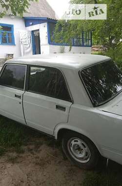 Седан ВАЗ / Lada 2105 1990 в Тараще
