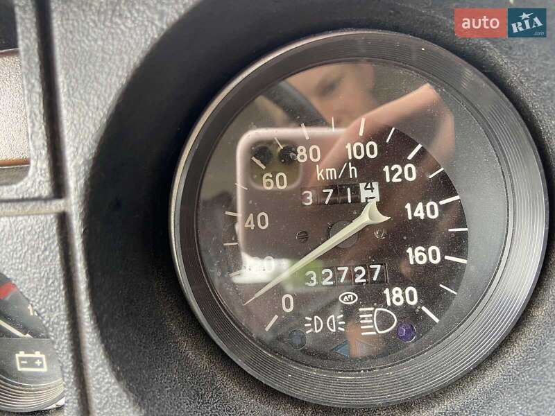 Седан ВАЗ / Lada 2105 1988 в Гайсине