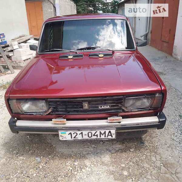 Седан ВАЗ / Lada 2105 1992 в Обухове