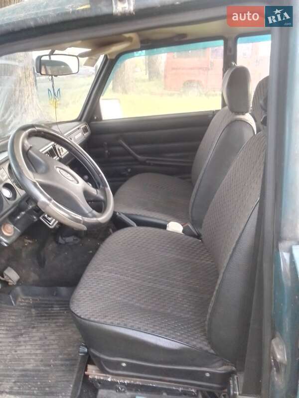 Седан ВАЗ / Lada 2105 2001 в Черкассах