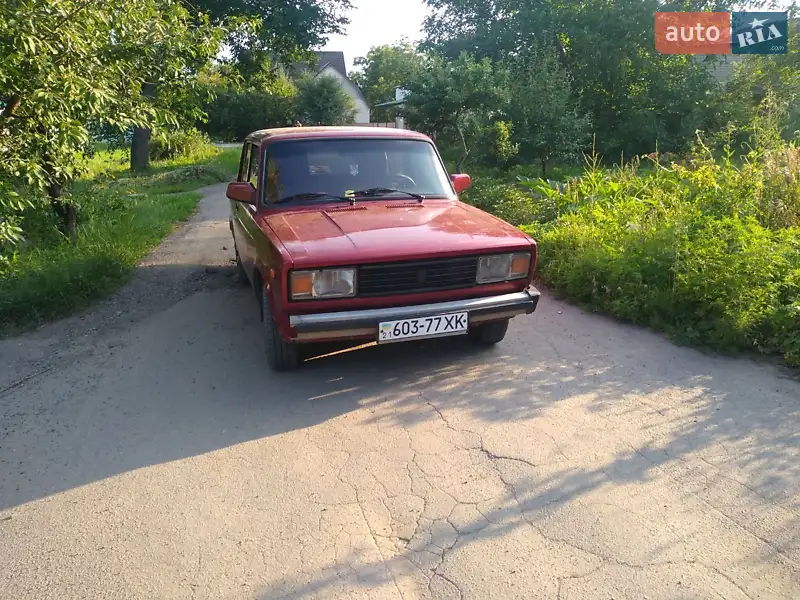 Седан ВАЗ 2105 1982 в 