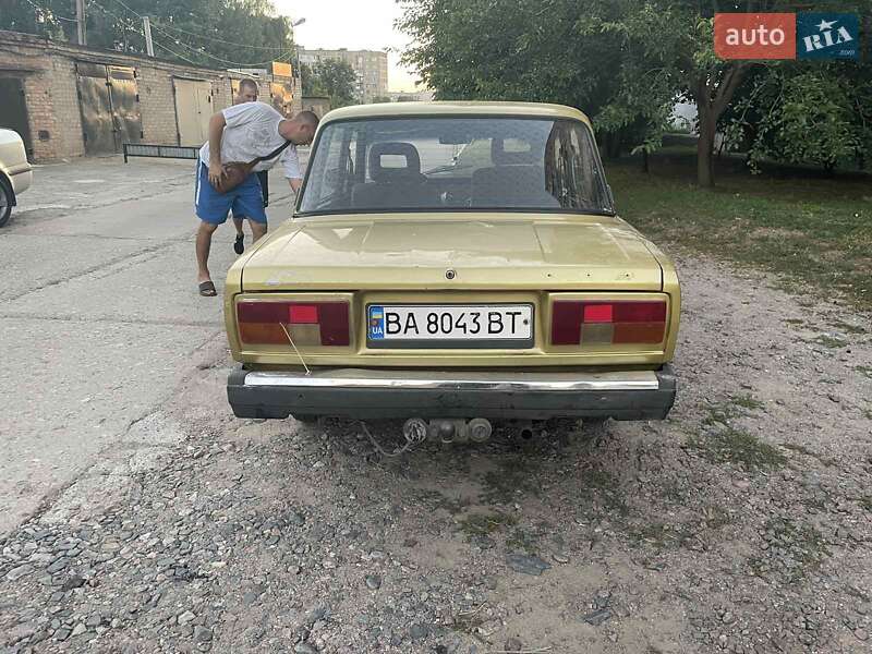 Седан ВАЗ / Lada 2105 1981 в Олександрії