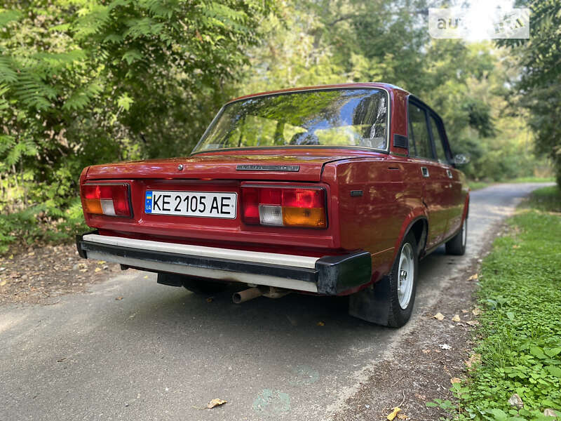 Седан ВАЗ / Lada 2105 1996 в Днепре