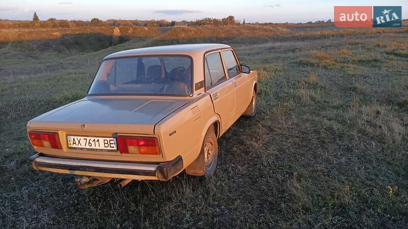 Седан ВАЗ / Lada 2105 1986 в Краснокутську