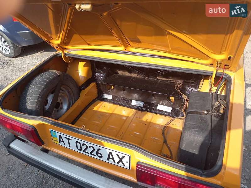 Седан ВАЗ / Lada 2105 1981 в Івано-Франківську