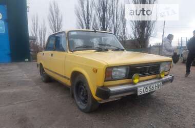 Седан ВАЗ / Lada 2105 1984 в Николаеве