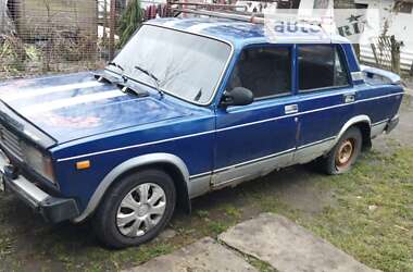 Седан ВАЗ / Lada 2105 1983 в Чернігові