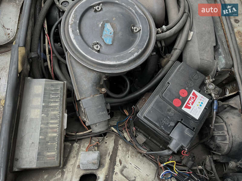 Седан ВАЗ / Lada 2105 1982 в Києві