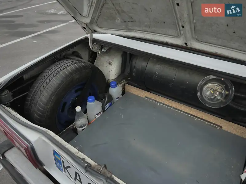ВАЗ / Lada 2105 1982 VIN XTA210500C0229055 фото оголошення 34 з 65