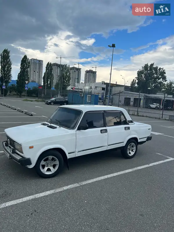 ВАЗ / Lada 2105 1982 VIN XTA210500C0229055 фото оголошення 36 з 65