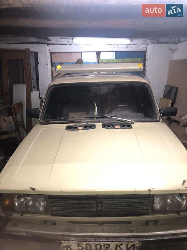 Седан ВАЗ / Lada 2105 1989 в Погребище фото 2 Седан ВАЗ / Lada 2105 1989 в Погребище